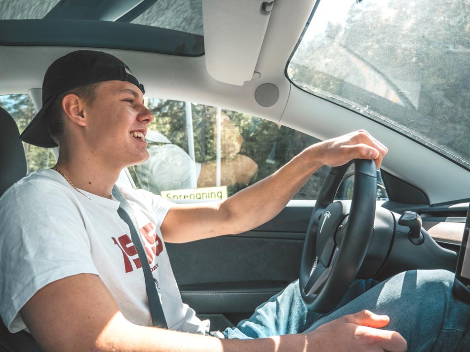  Puede Mi Hijo Conducir Mi Coche | Quadis Seguros